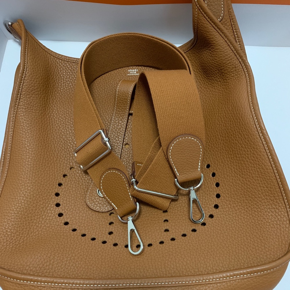 ♥️SOLD♥️Hermes Evelyne 3 GM Taurillon Clemence - Picture 8 of 8